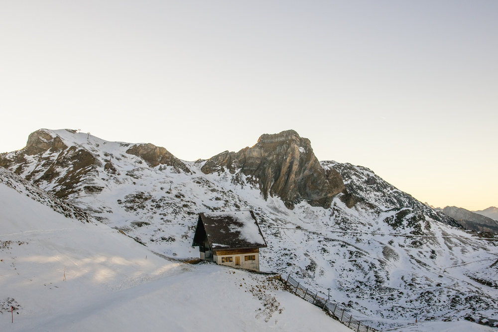 Mendi aterpea (Mountain shelter)